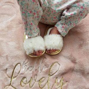 Meet your Posher, Nayma